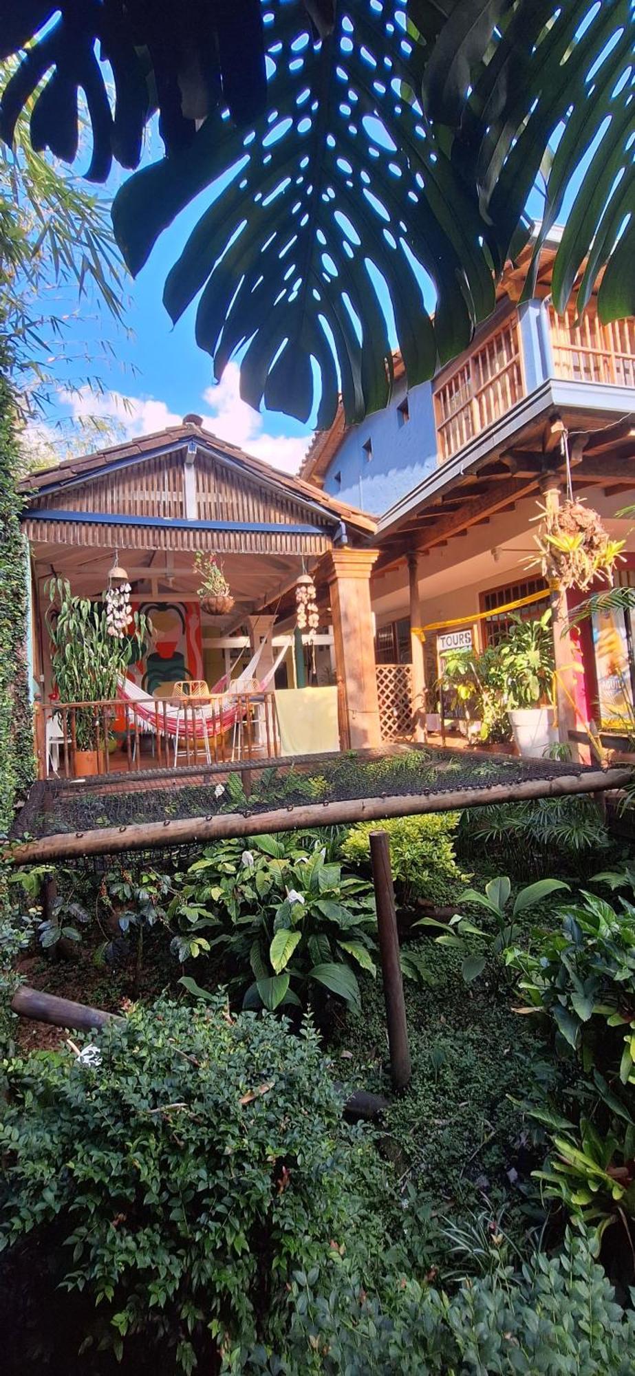 Yolo Hostel Medellín Extérieur photo