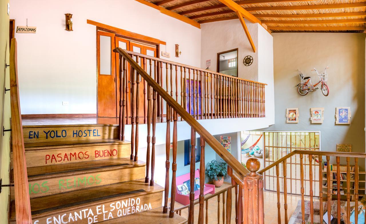Yolo Hostel Medellín Extérieur photo